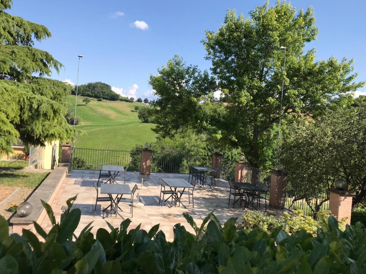 Agriturismo Il Colore Del Grano San Vittore  Exterior foto